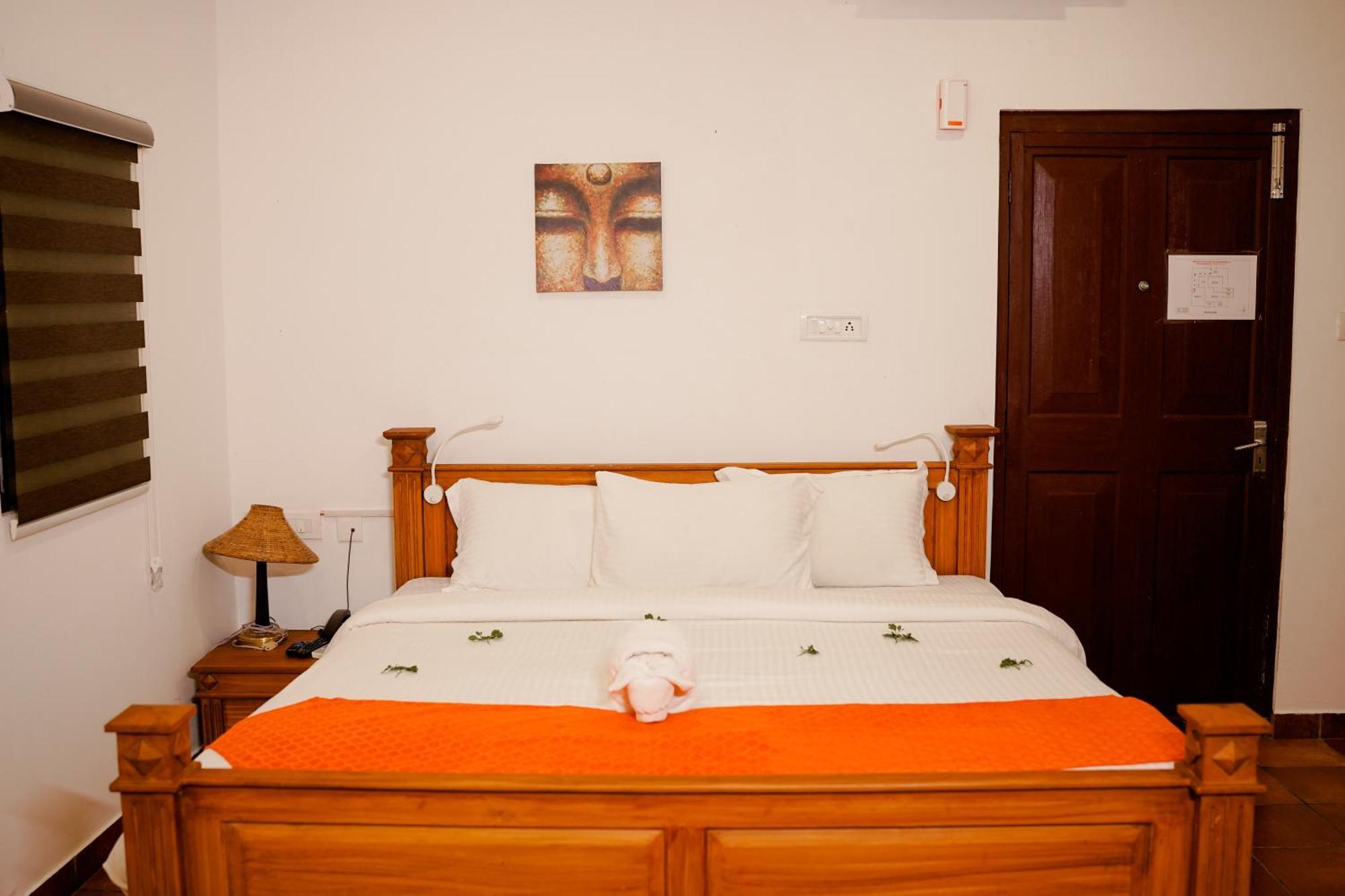 Marari Beach Palace Mararikulam Bagian luar foto