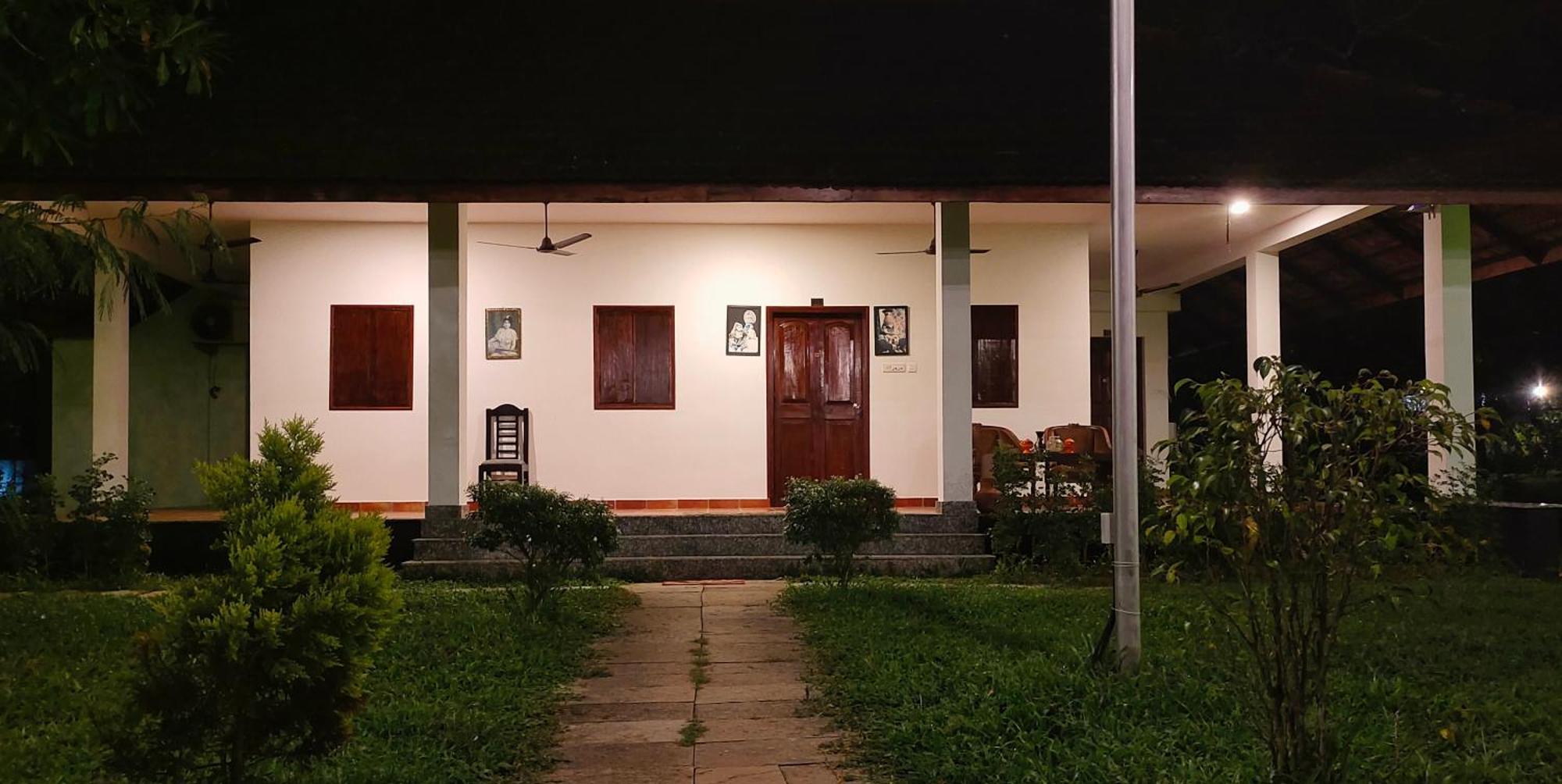 Marari Beach Palace Mararikulam Bagian luar foto